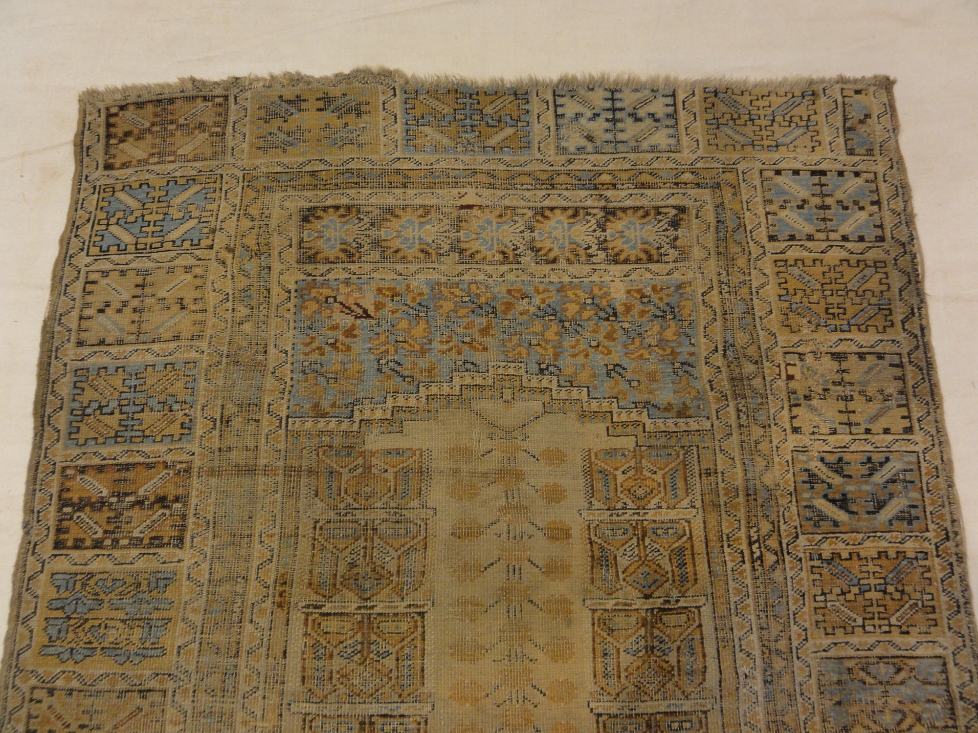 30063 Antique Kircehir Rug