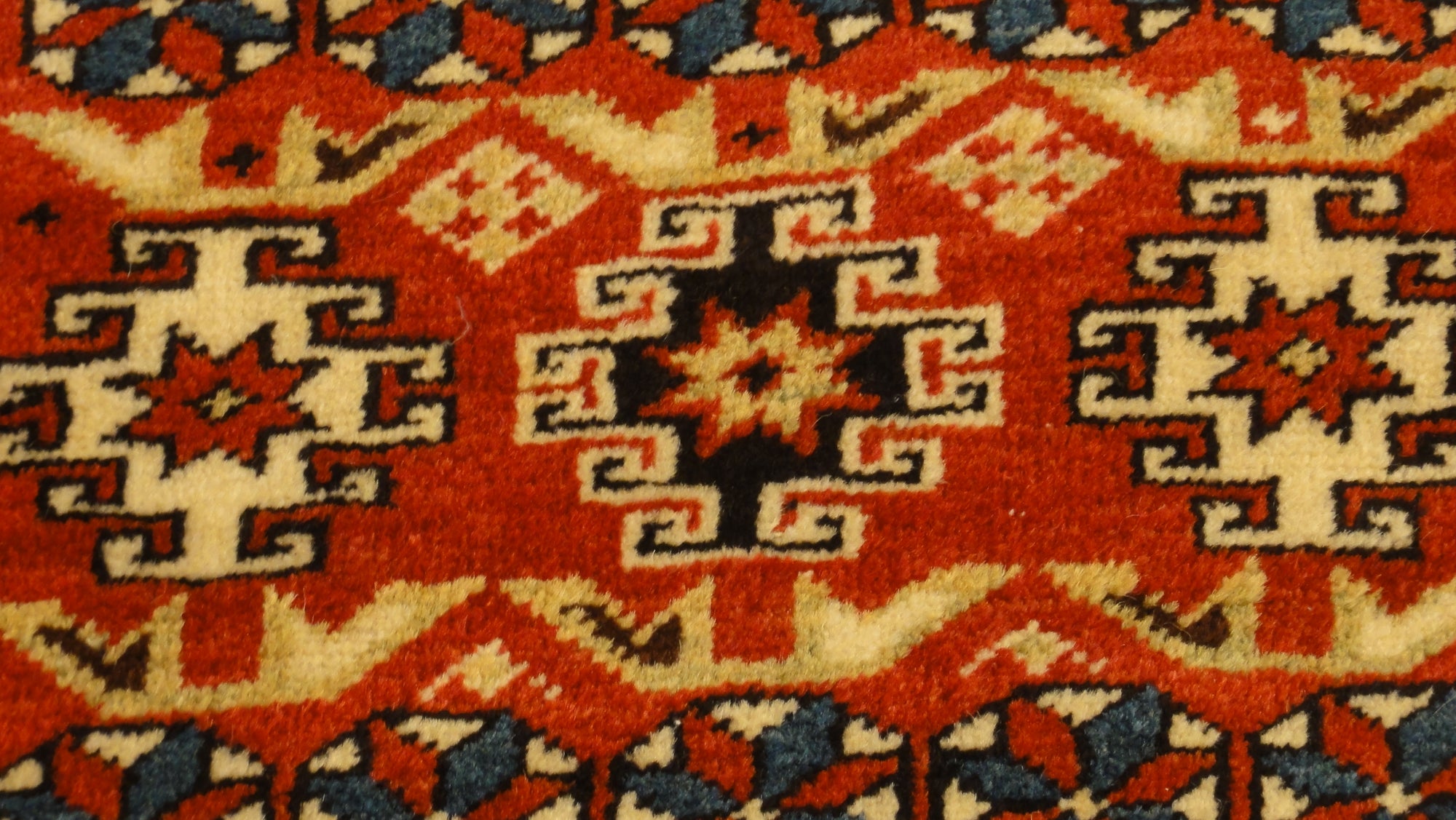 34371 Antique Chichi Kuba