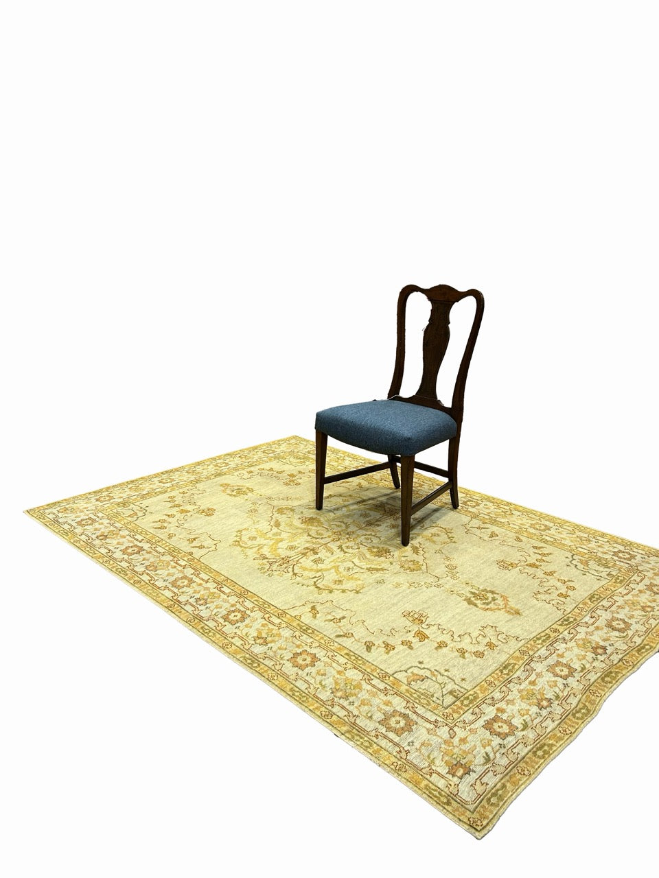 Antique Usak 35822
