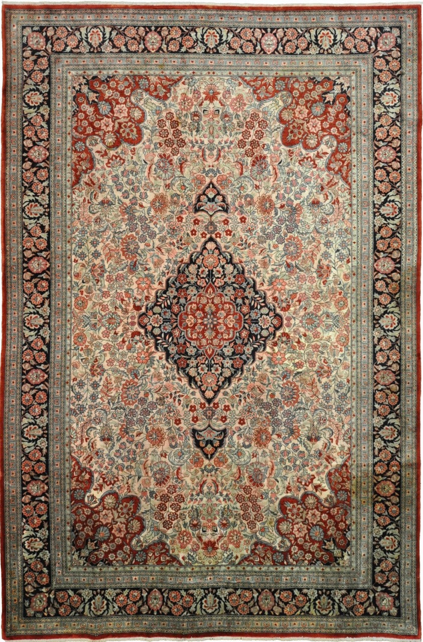 Vintage Fine Silk Qum 24371