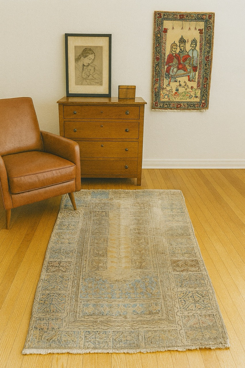 Antique Kırşehir rug 30063