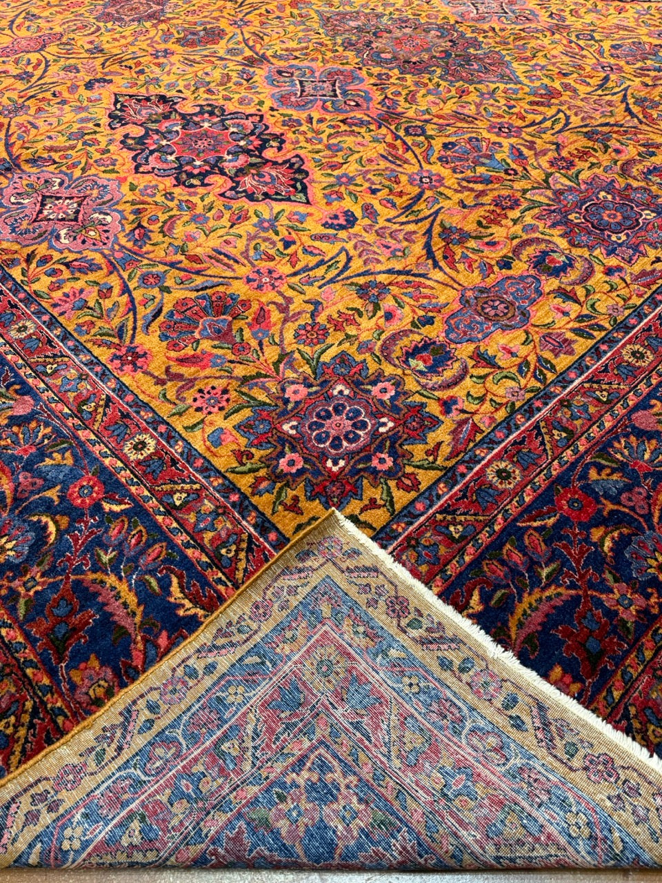 Rare Antique Yazd 24544