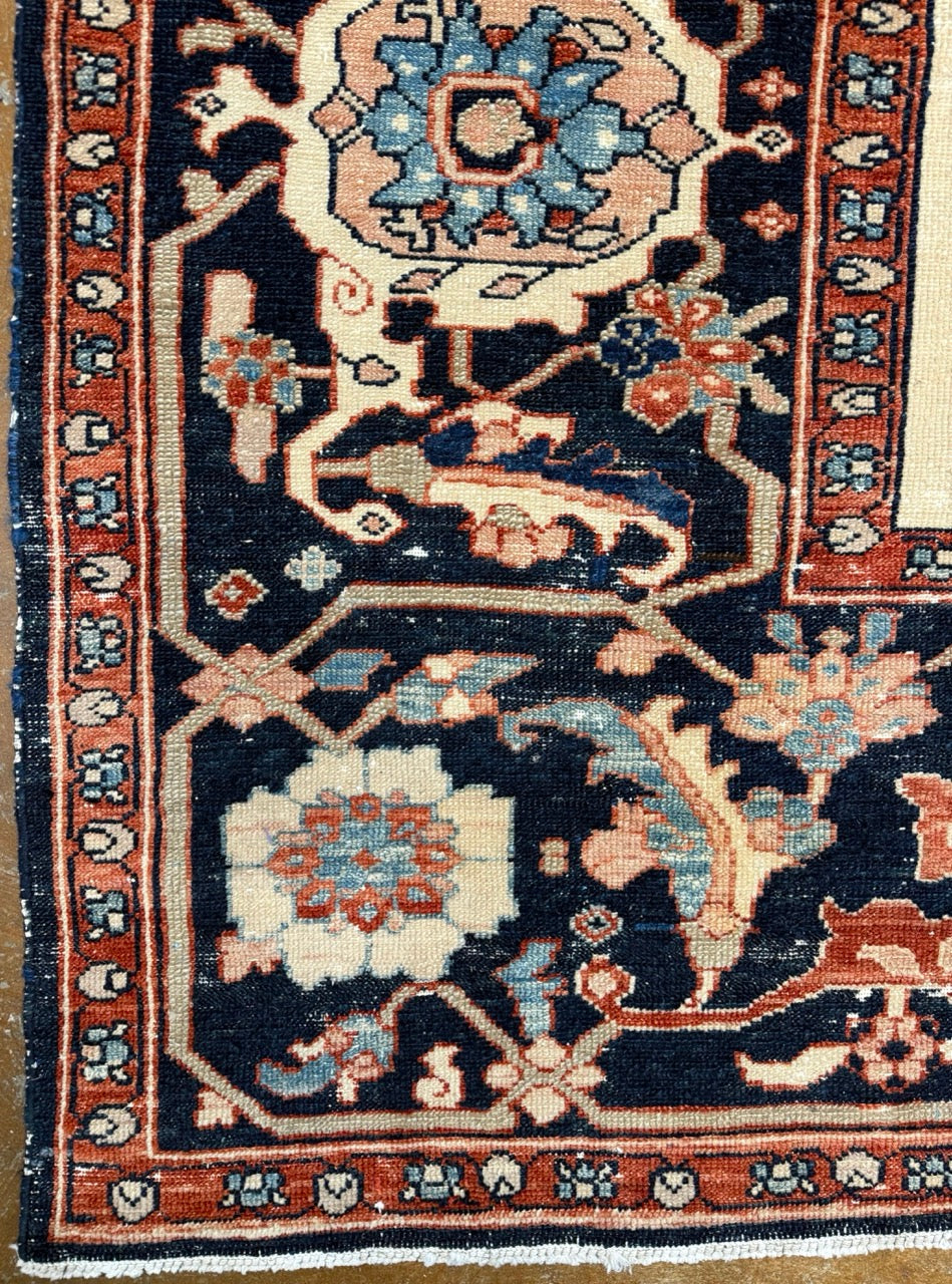 Finest Heriz Serapai 26206