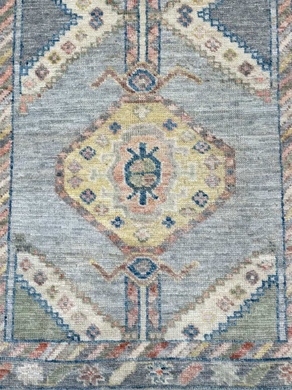 Montecito Oushak 24632