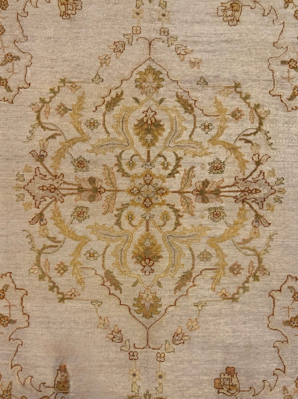 Antique Usak 35822