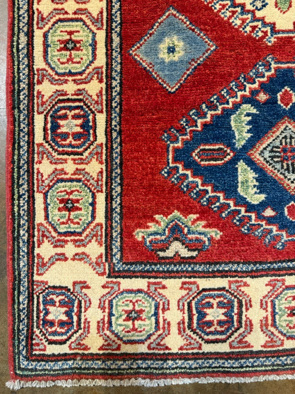 Fine Kazak 32549