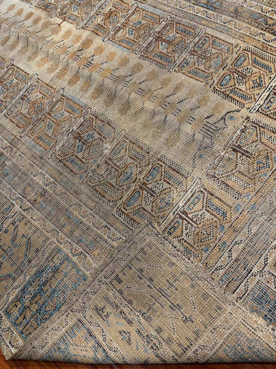 Antique Kırşehir rug 30063