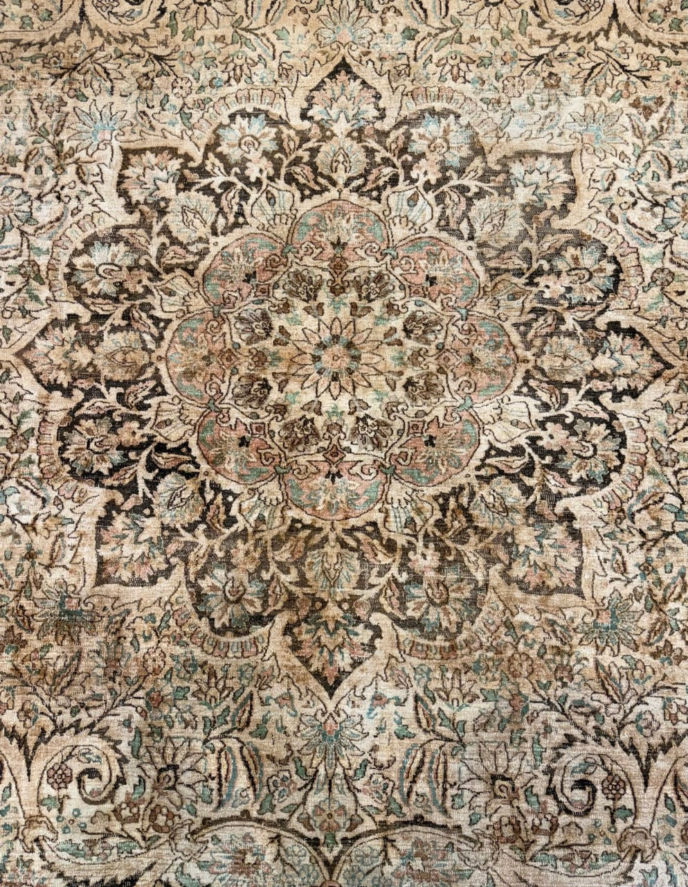 Antique Silk Garden of Paradise 37841