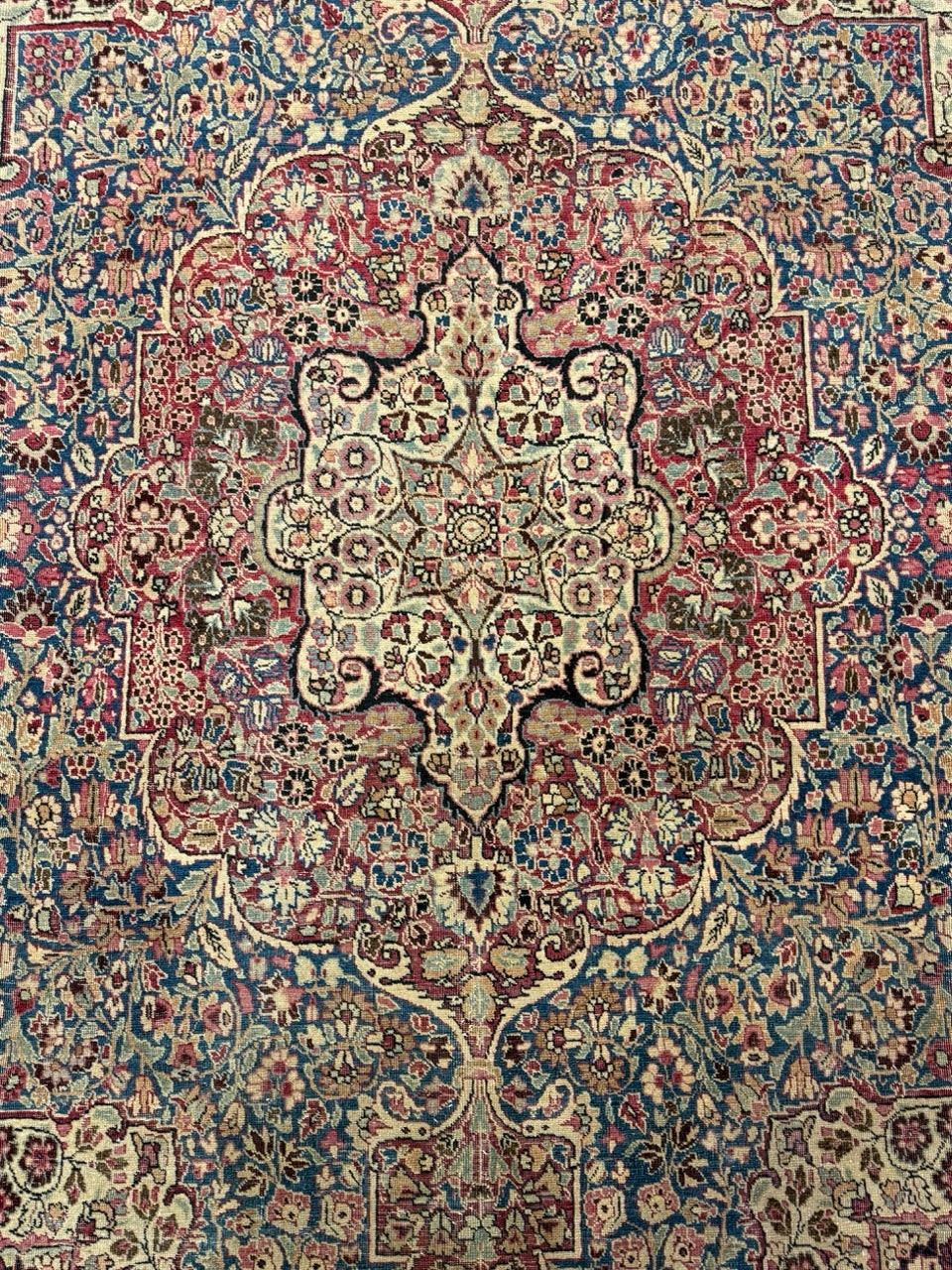 Antique Kerman 24462