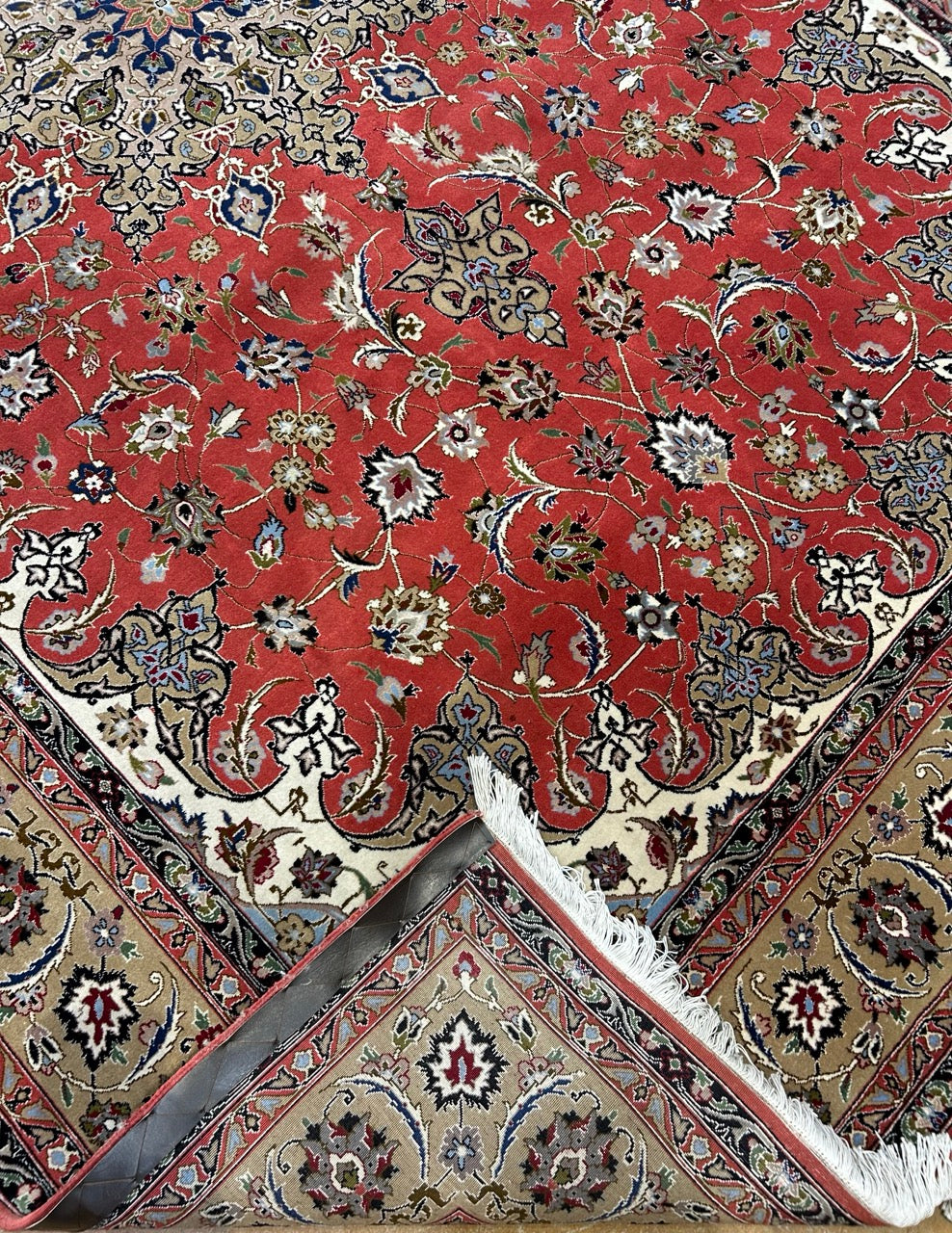 Fine Persian Tabriz Wool &amp; Silk 25255