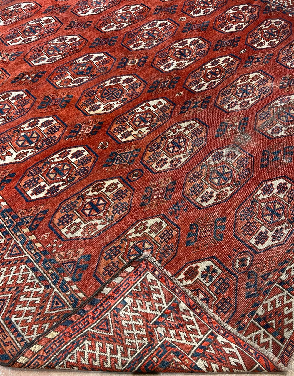 Antique Torkomen Tekke 24449