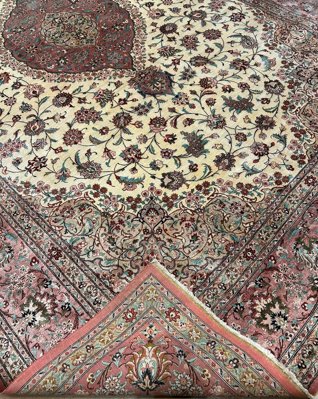 Persian Silk Qum 24411