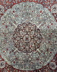 Fine Silk Medallion 28338