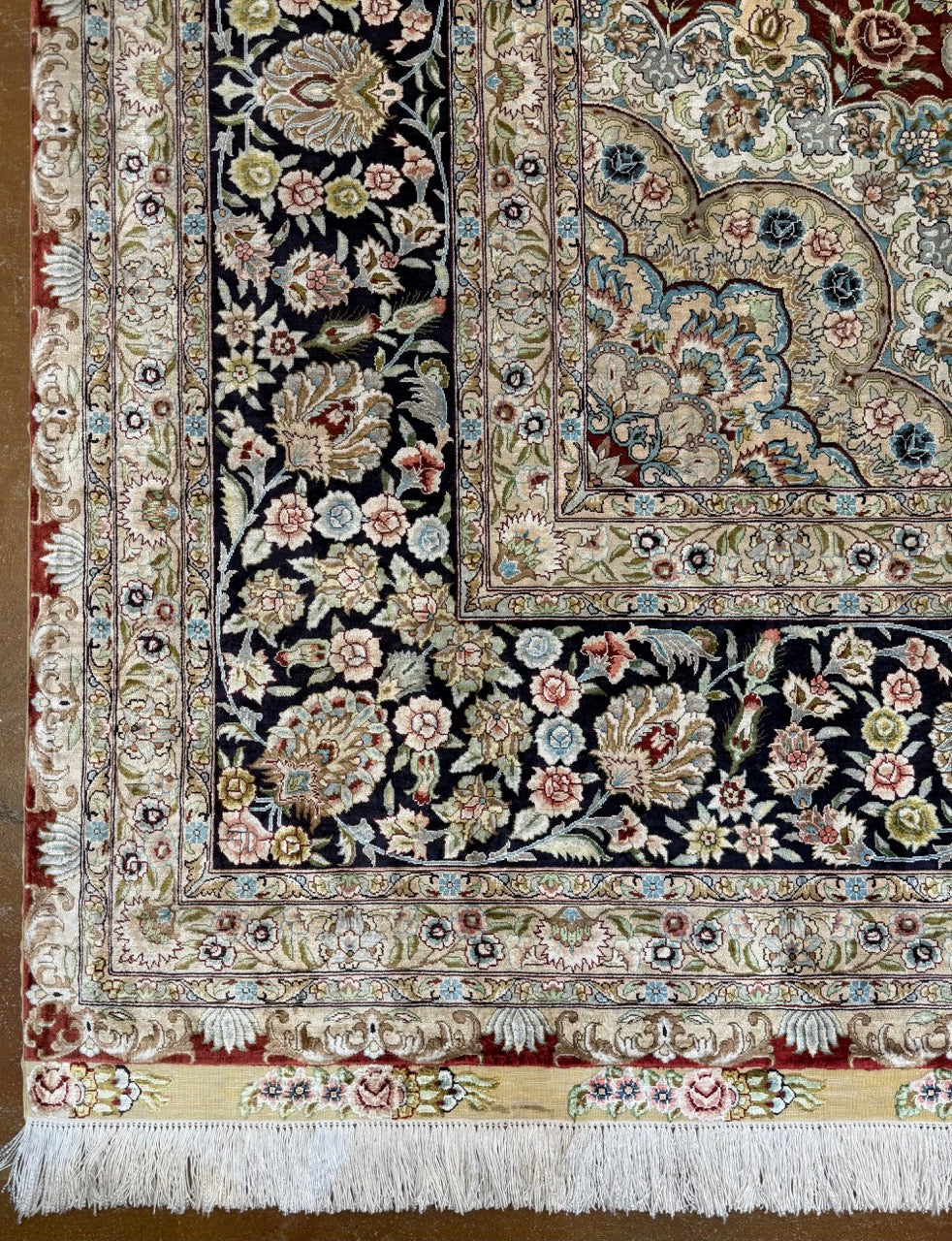 Fine SIlk Tabriz Rug 24483