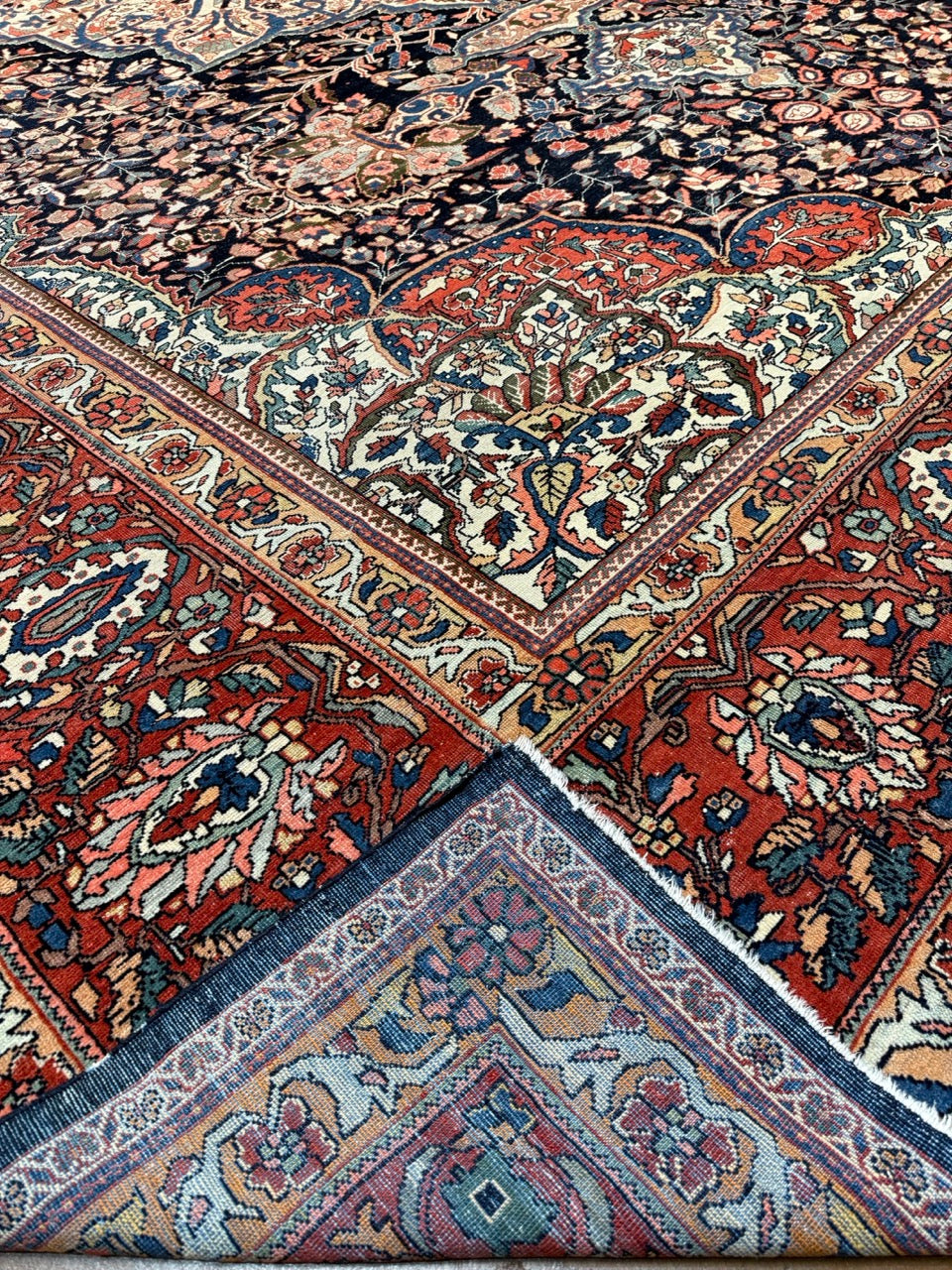 Farahan Sarouk 24551