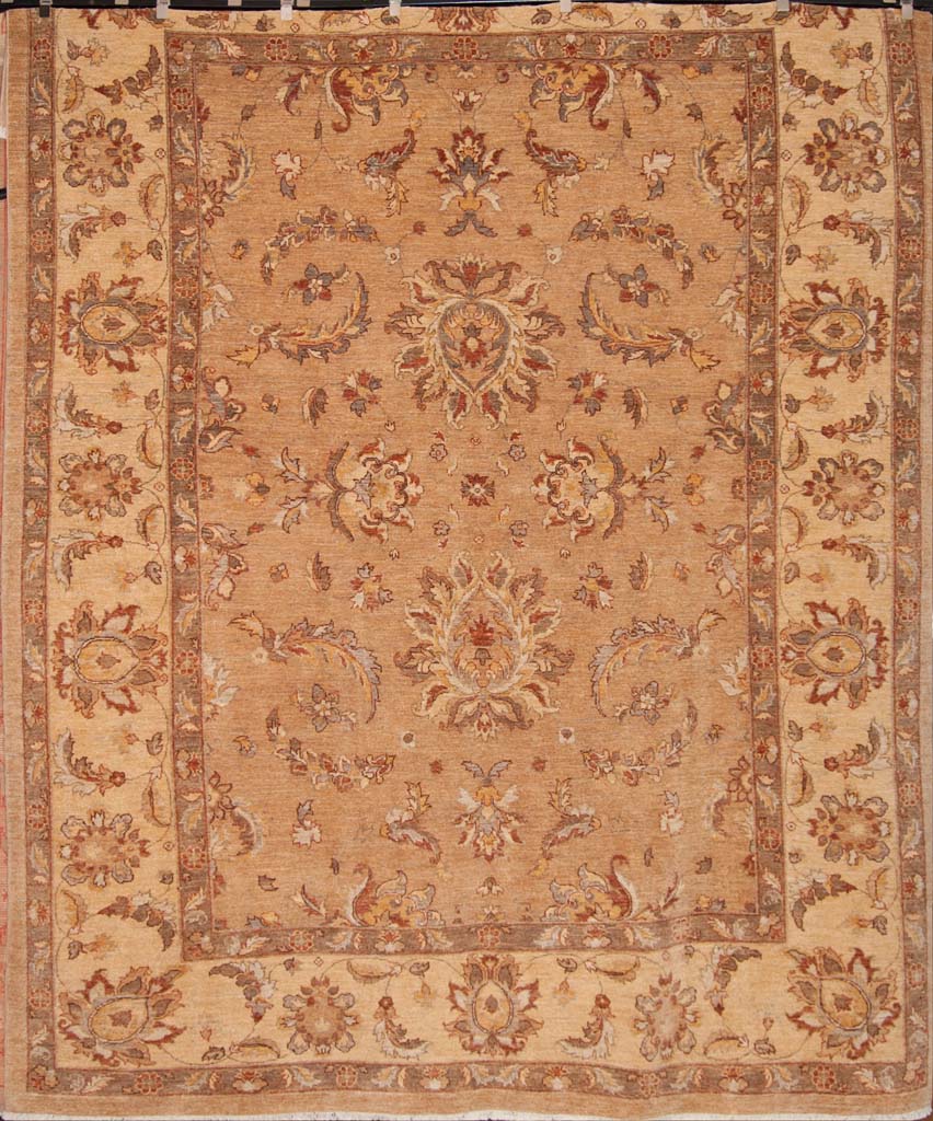 Finest Usak Rug