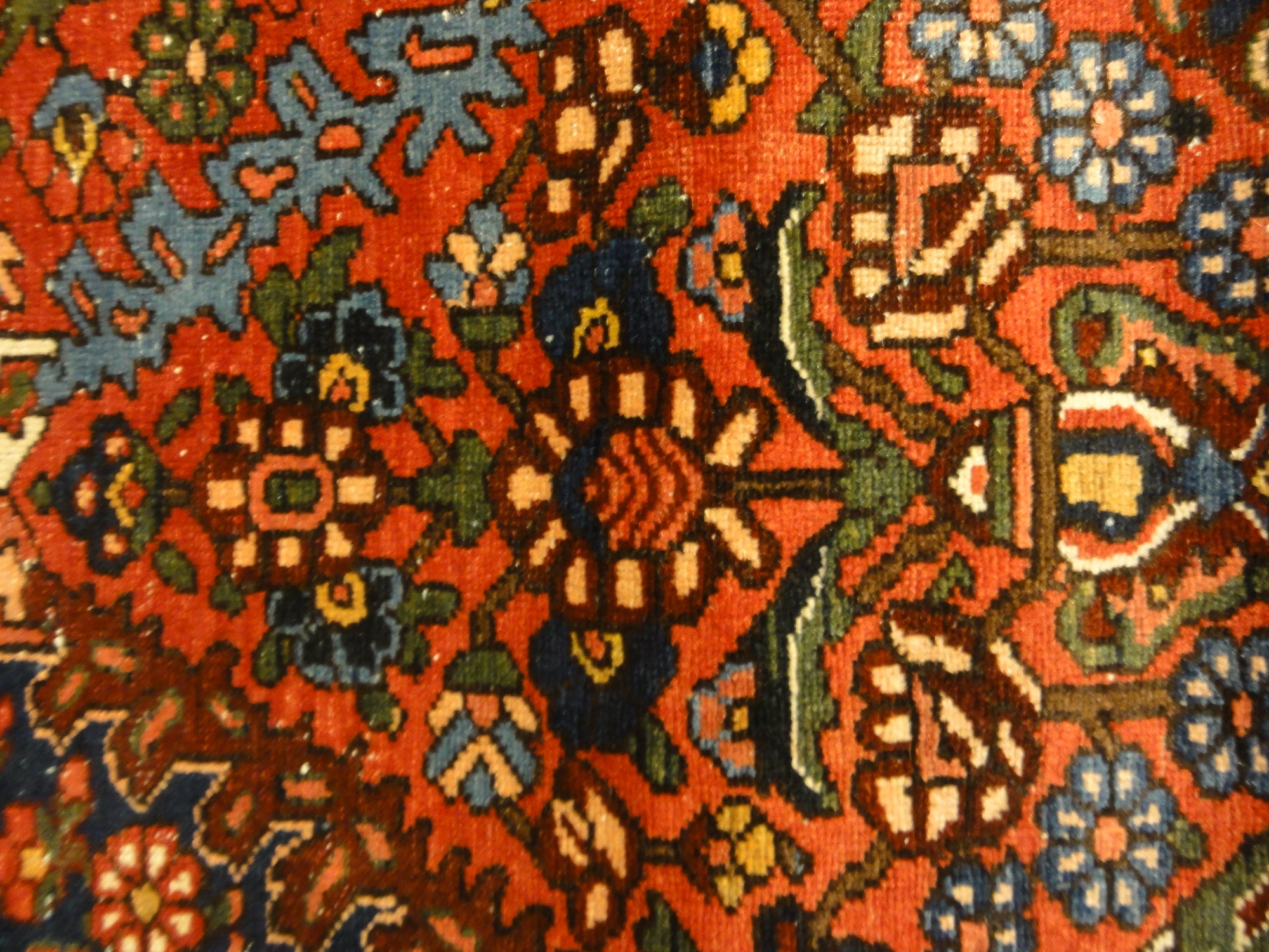 Antique Baktiari Rug | Rugs & More | Santa Barbara Design Center 43341 1