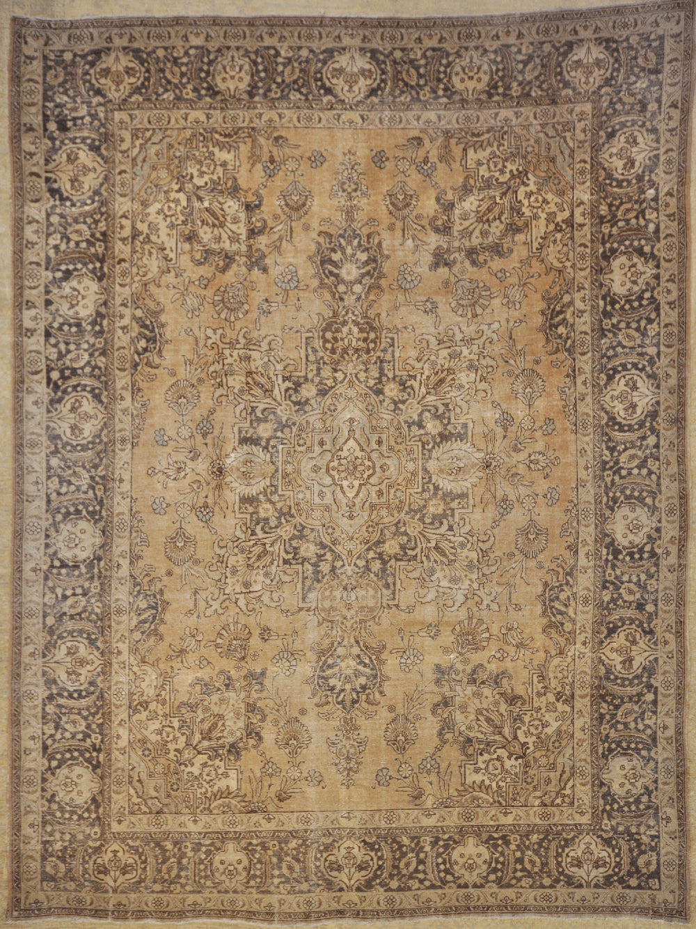 Antique Tabriz rugs and more oriental carpet 29683-