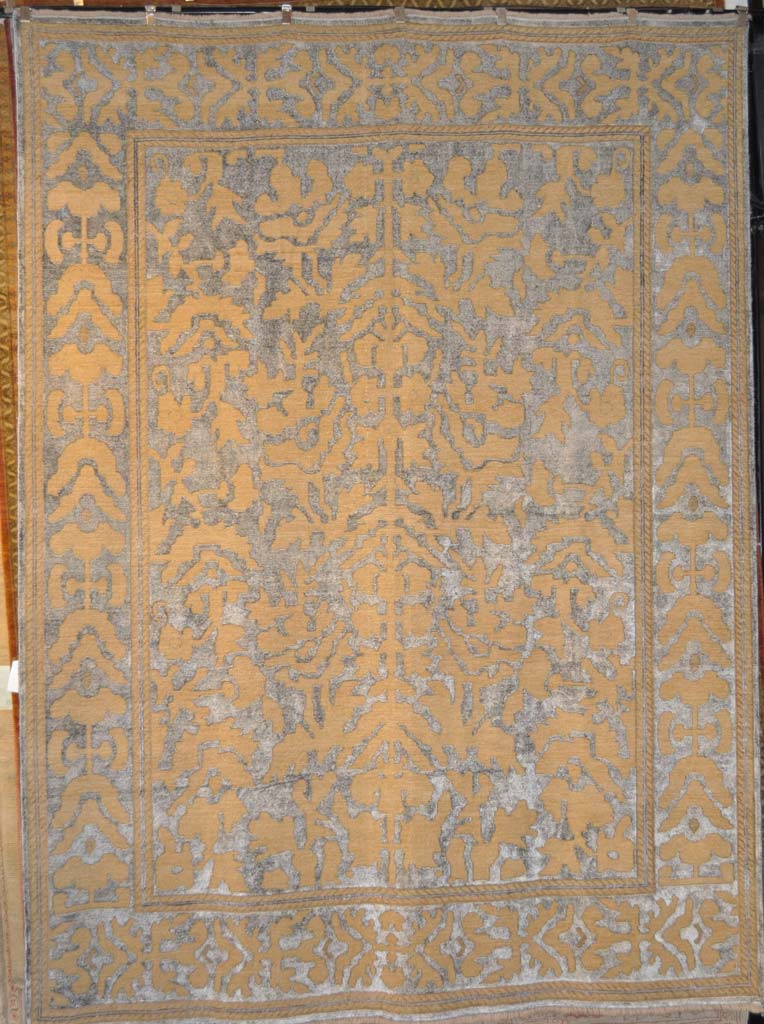 Fine Egyptian Contemporary Rug