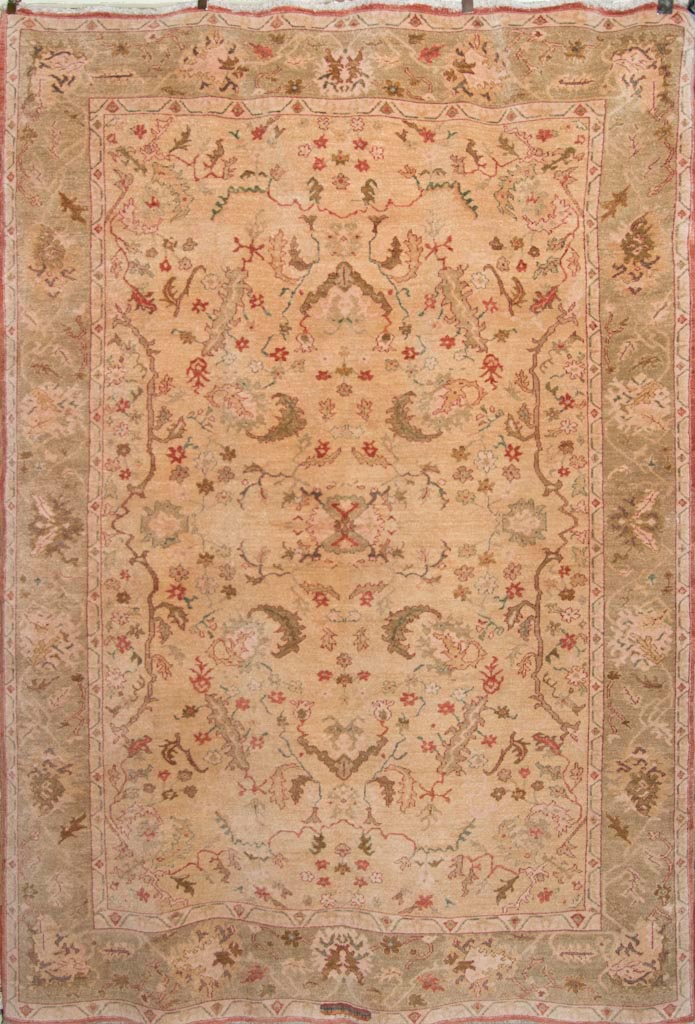 Finest Sultanabad Rug