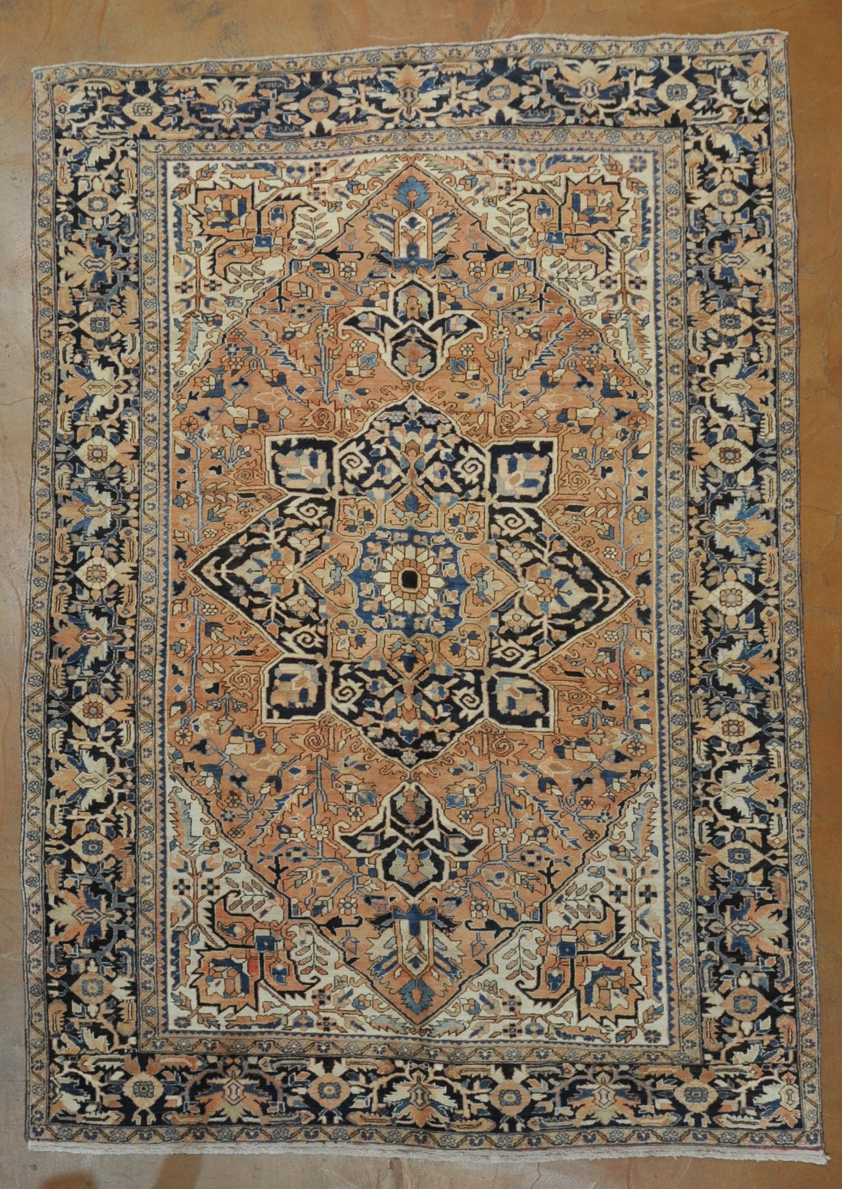 Antique Serapi Heriz Dragon rugs and more oriental carpet -