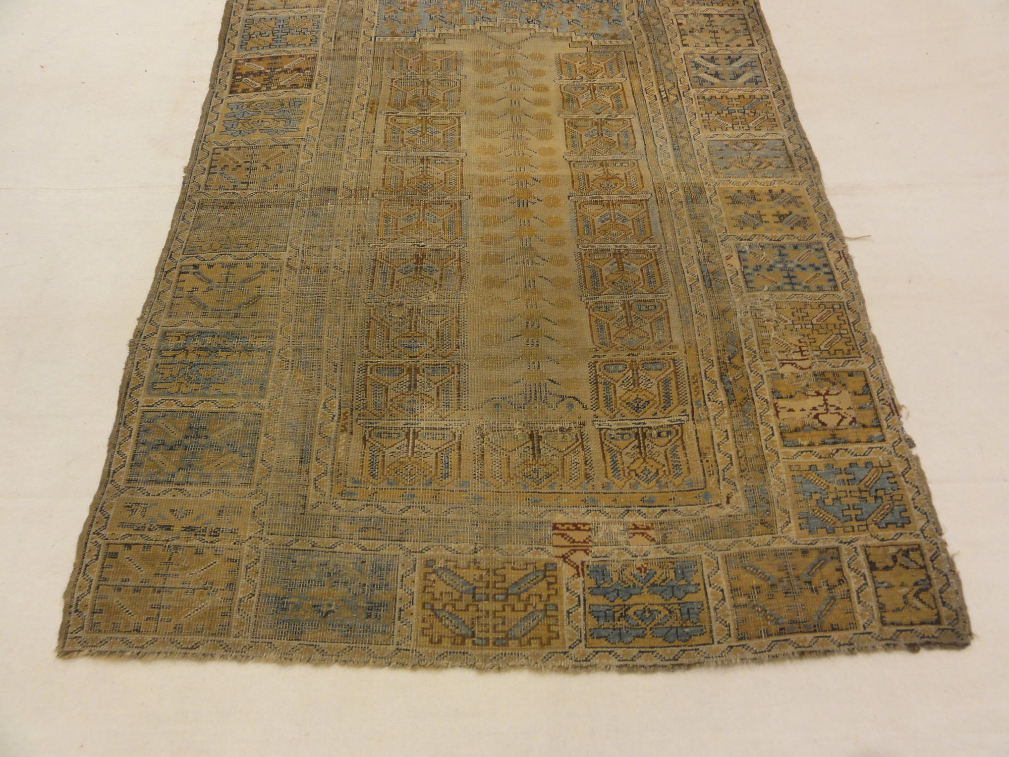 30063 Antique Kircehir Rug