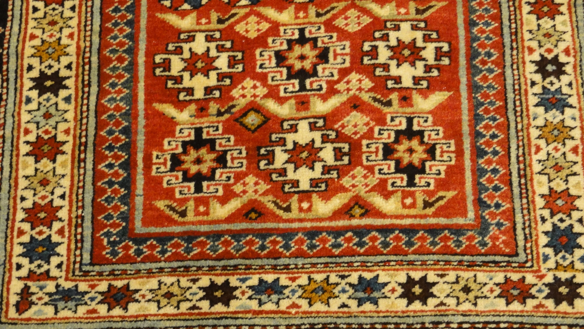 34371 Antique Chichi Kuba