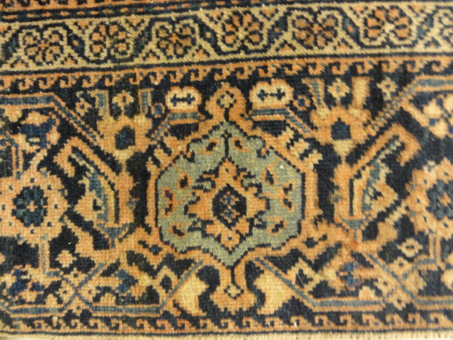 30112 Antique Sarouk Farahan Rug