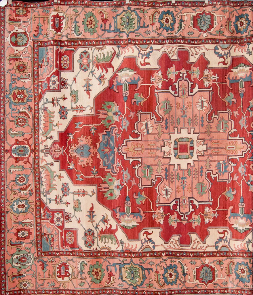 Fine Serapi Rug